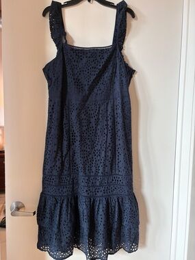 EUC Banana Republic Eyelet Pinafore Dress Midi Navy Blue Lace Ruffle Square Neck